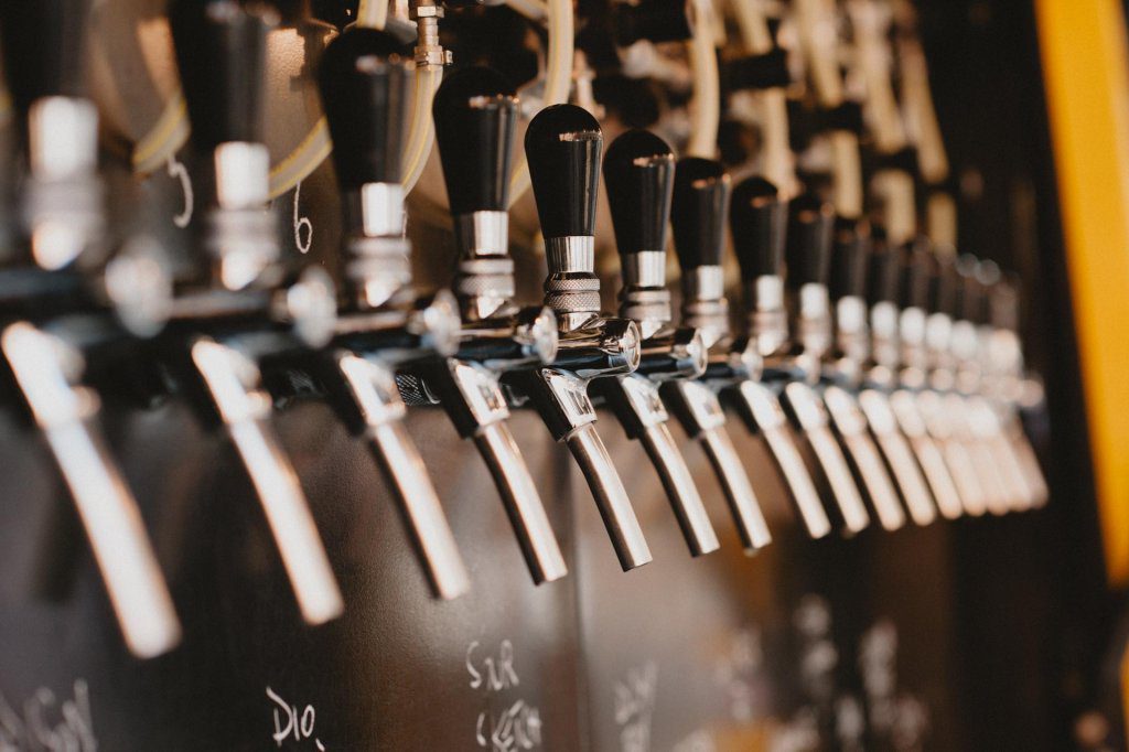 Birrabus_26-5_Bologna-35 Birrabus dettaglio spillatrice birra